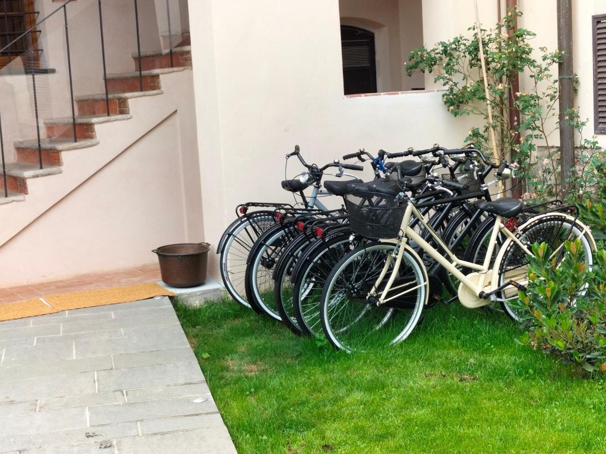 Badia Giulia Prestigious Historical B&B, Camaiore - Adults Only - No Pets Екстериор снимка