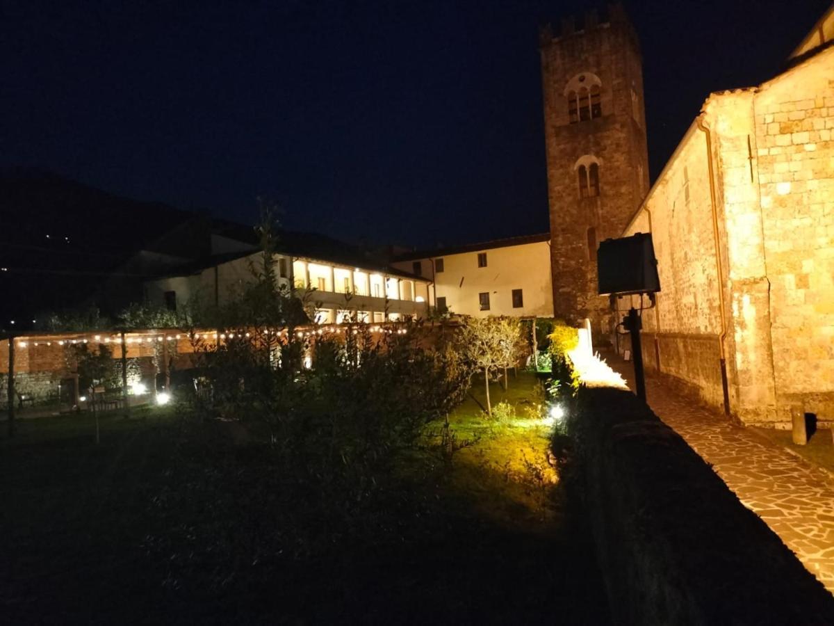 Badia Giulia Prestigious Historical B&B, Camaiore - Adults Only - No Pets Екстериор снимка