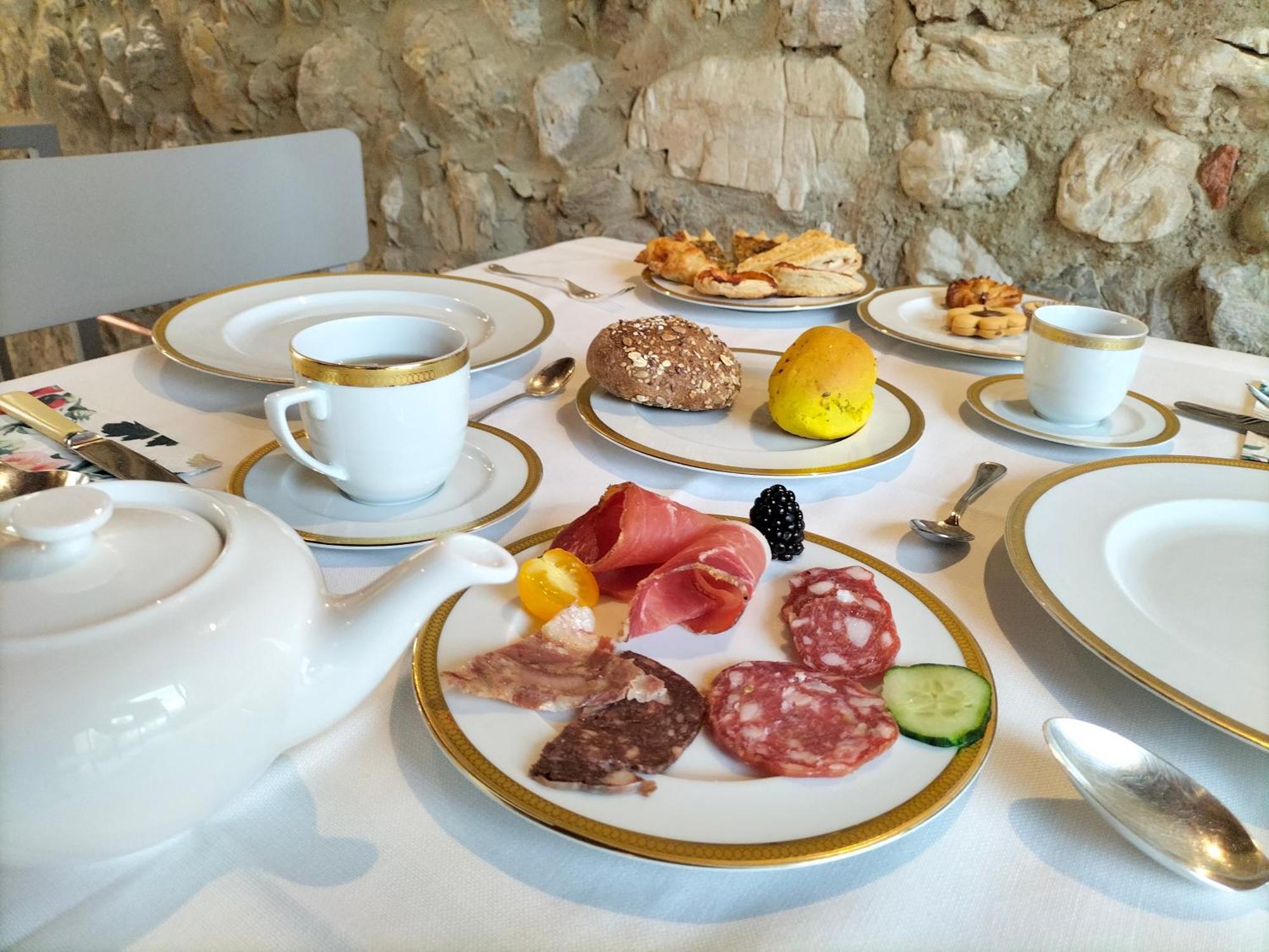 Badia Giulia Prestigious Historical B&B, Camaiore - Adults Only - No Pets Екстериор снимка