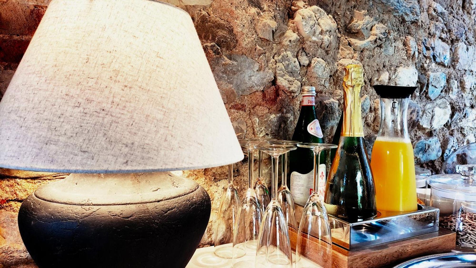 Badia Giulia Prestigious Historical B&B, Camaiore - Adults Only - No Pets Екстериор снимка